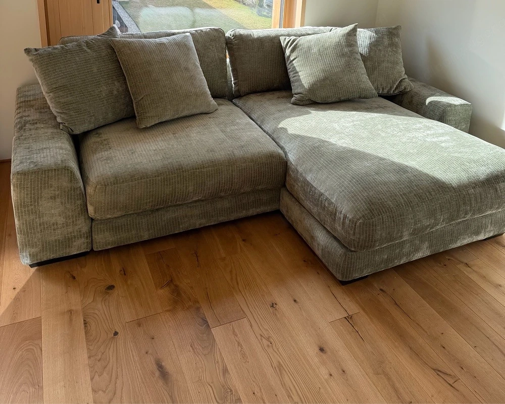 Ecksofa aus Cord Olive *Neuwertig*