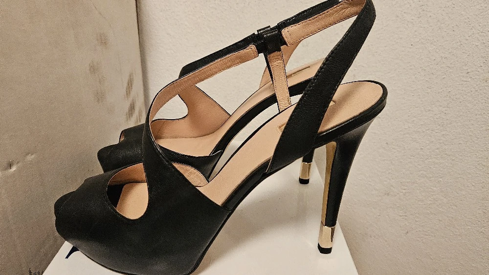 Damenschuhe mit Absatz