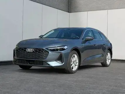Audi A5 Avant Basis KAMERA+EL.HECKKL.+NAVI+SHZ+17 LM TFSI 150...
