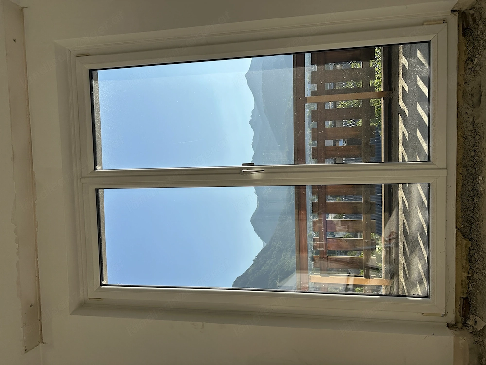 Gebrauchte Fenster, Terrassentür
