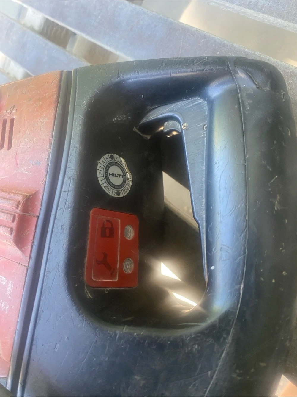 Verkaufe Hilti AVR Schremmhammer um Euro 200