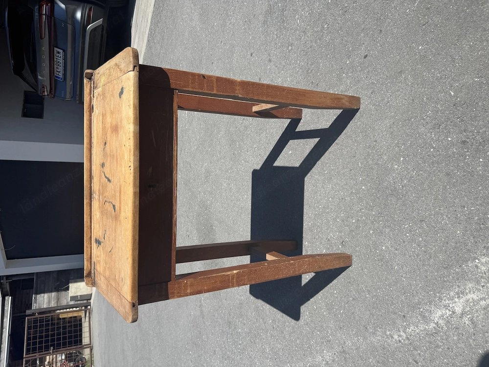 Schreibtisch alt
