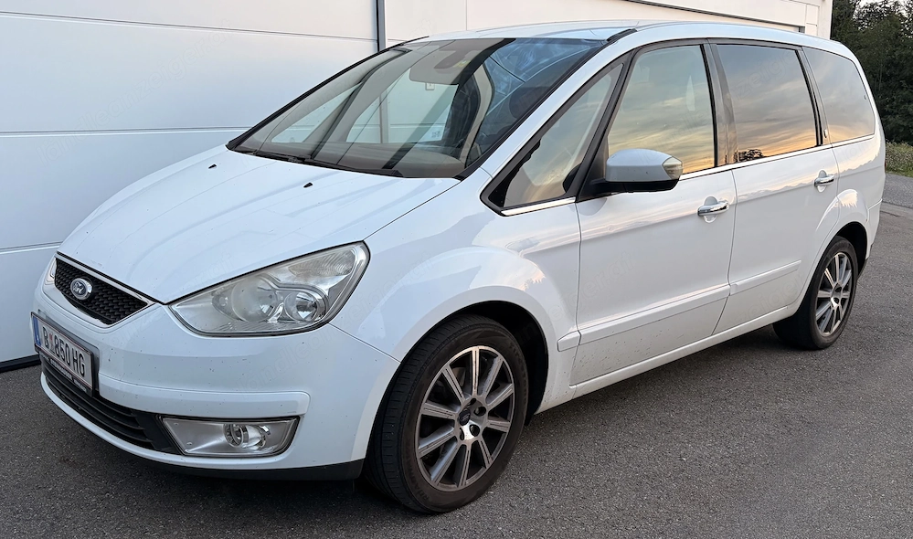 Ford Galaxy GHIA 2.0 TD - 7 Sitzer