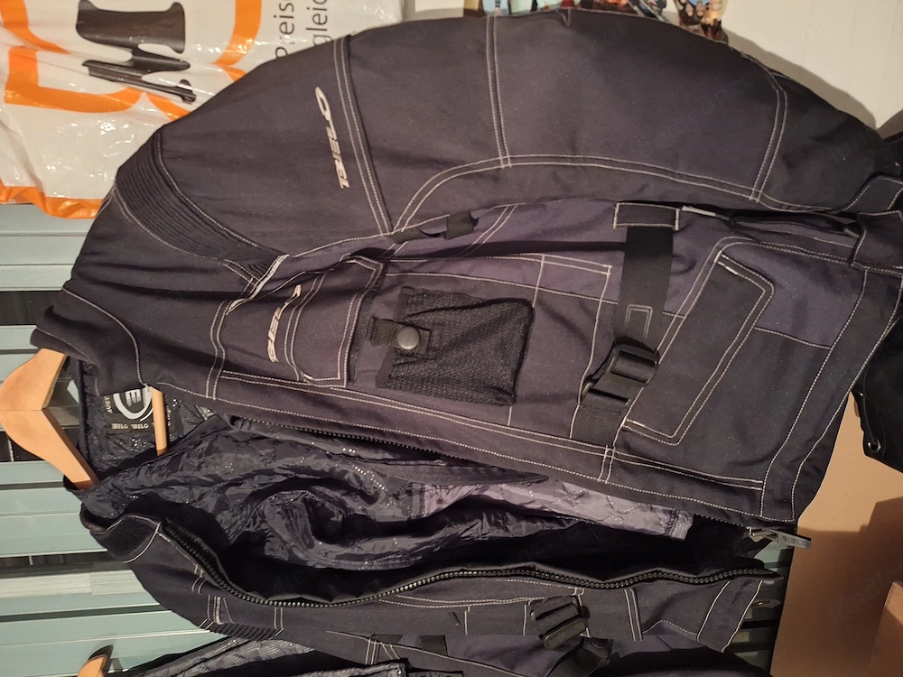 Motorradjacke
