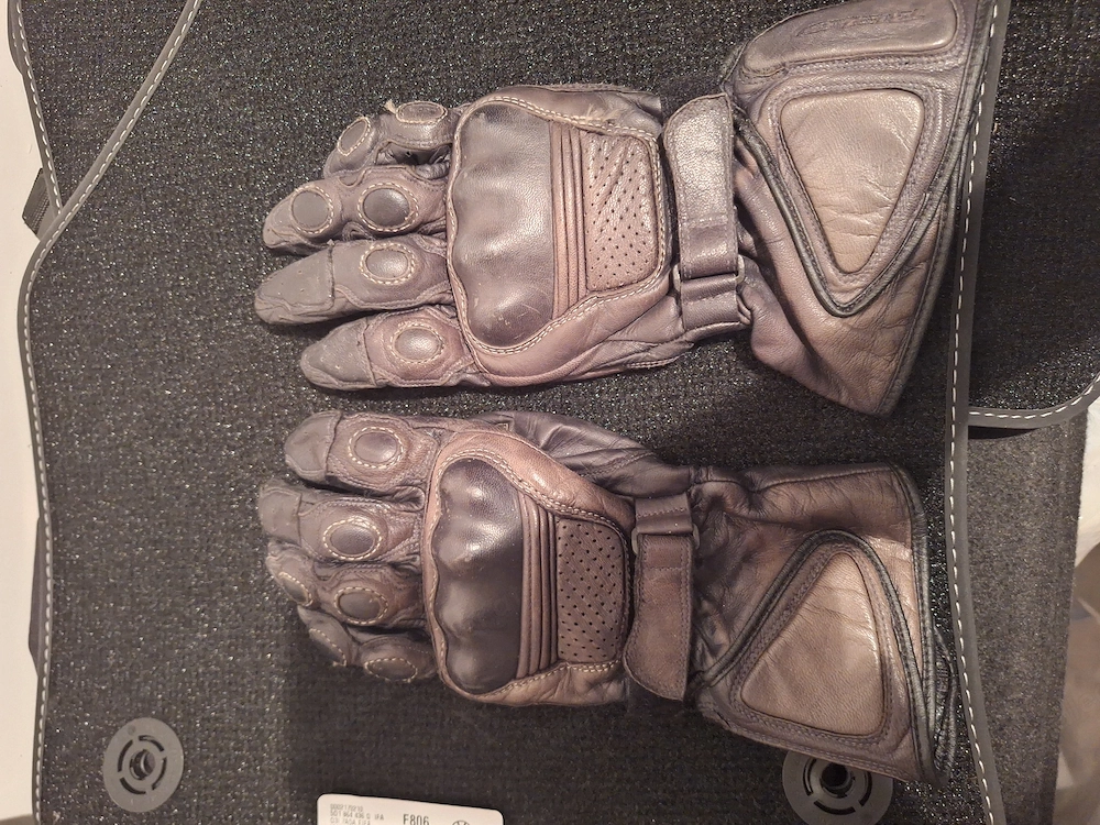 Motorradhandschuhe