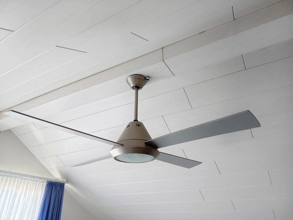 Deckenventilator mit Licht u. Fernbedienung