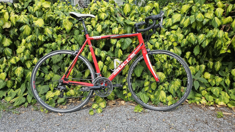 Rennrad der Marke Bulls