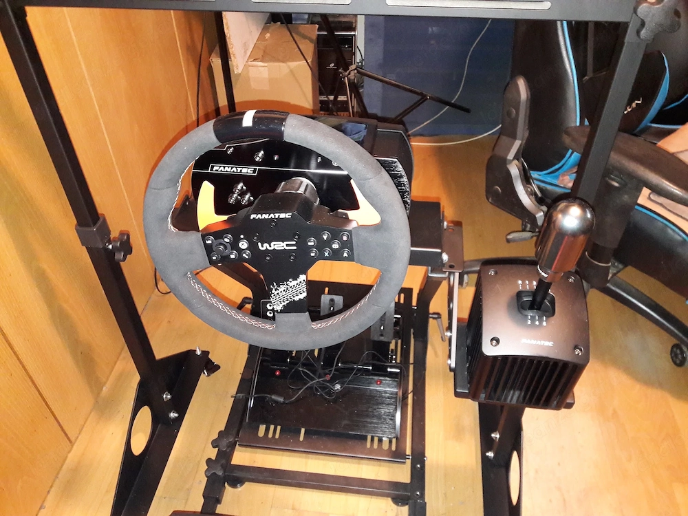 simracing alles fanatec  ausser sitz und  gestell.