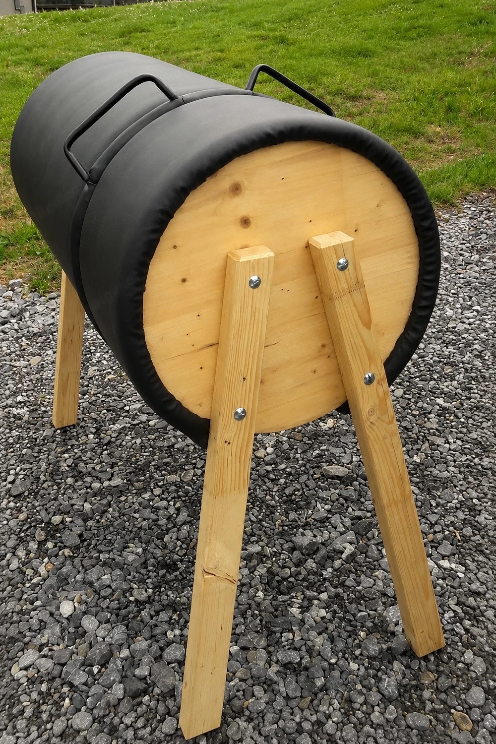 Tonnenpferd   Voltigierbock