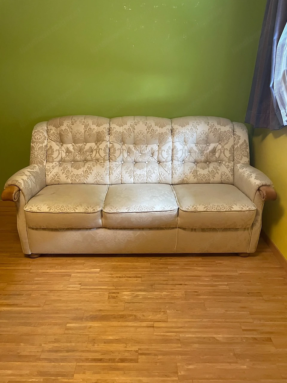Couch Sofa massiv zu verschenken