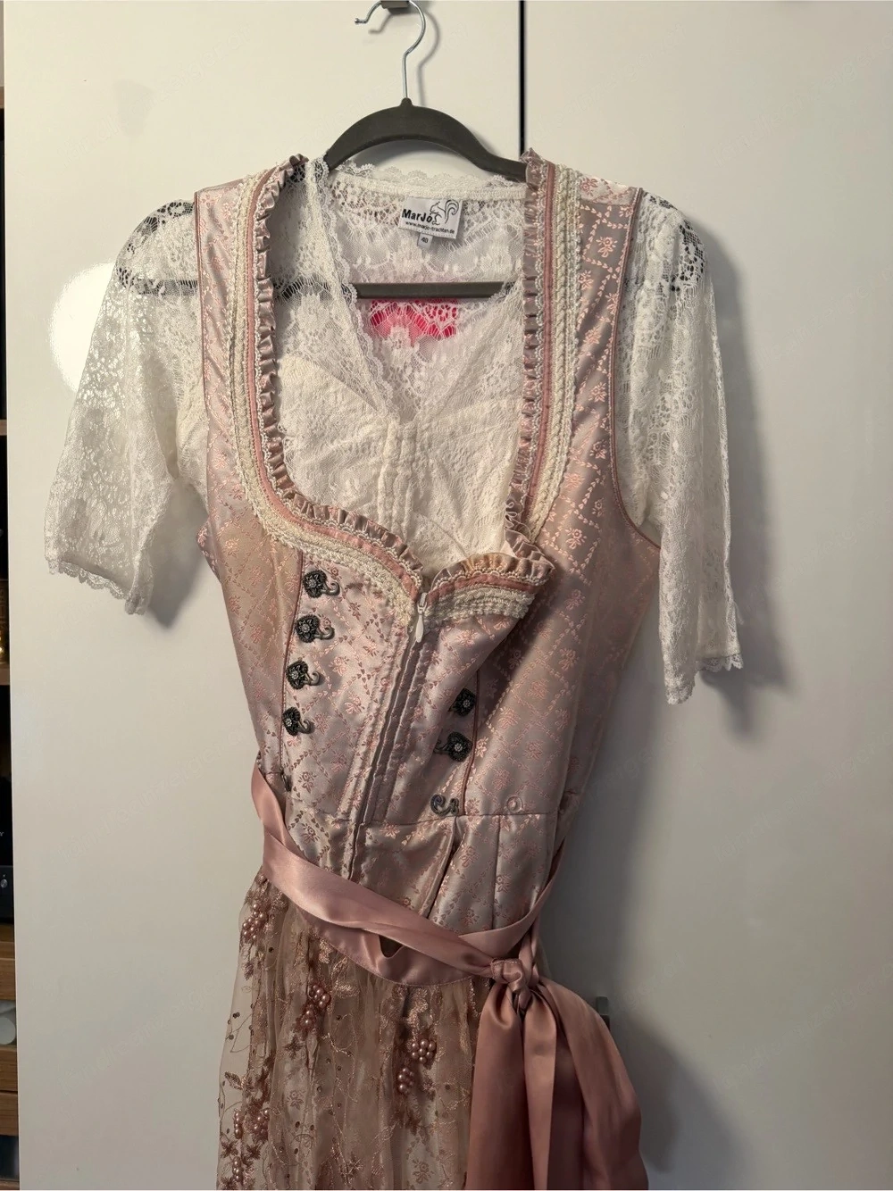 Dirndl inkl. Bluse