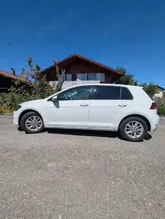 Golf 7 mit Topausstattung und sehr guter Zustand 