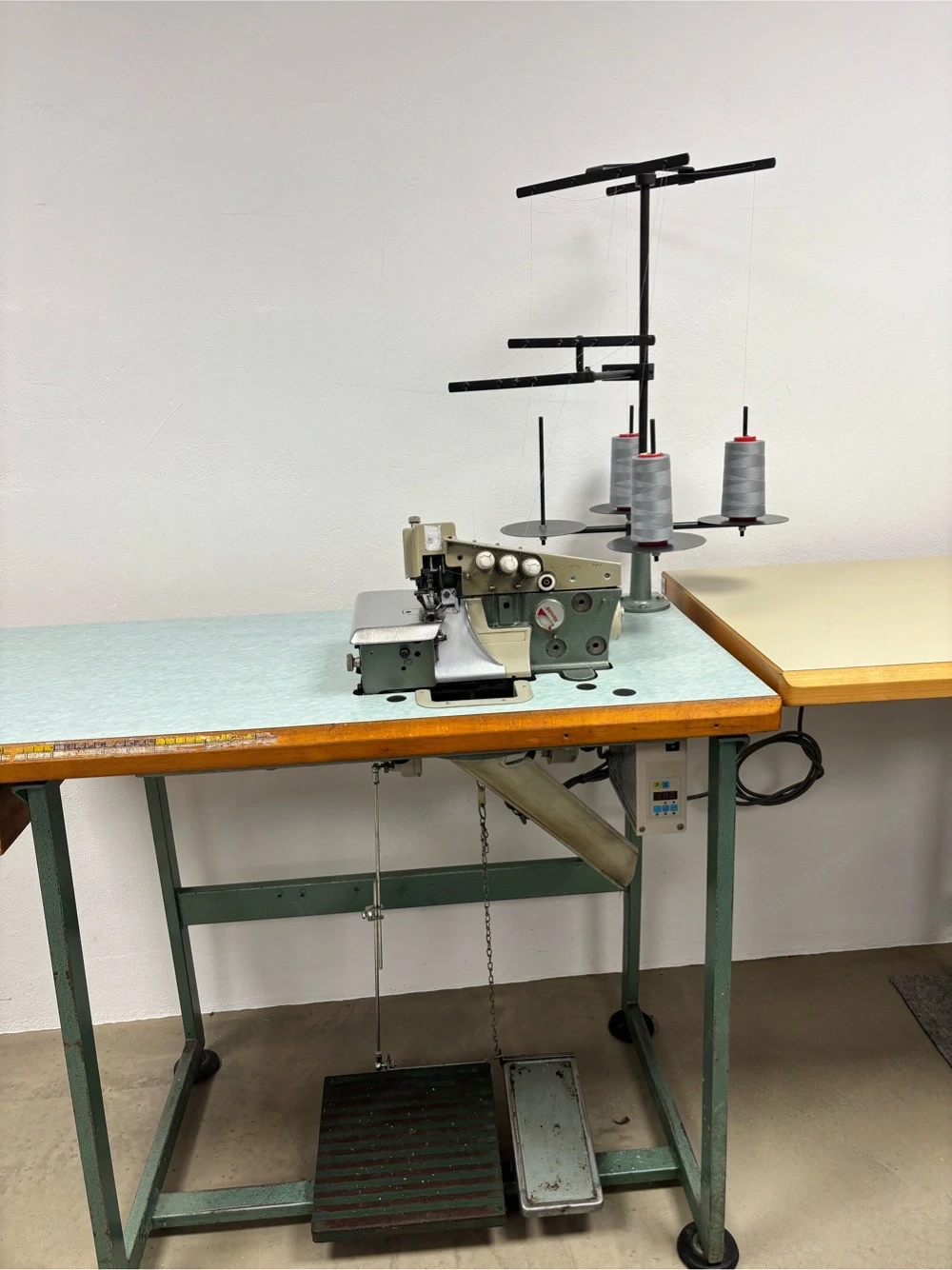Rimoldi Overlock Maschine