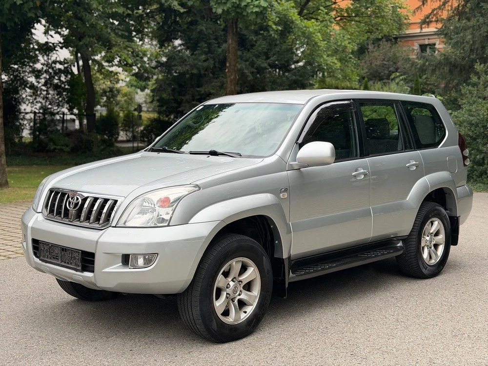 Toyota Landcruiser 3.0D NUR 169.000 KM TÜV NEU 8 Sitzer