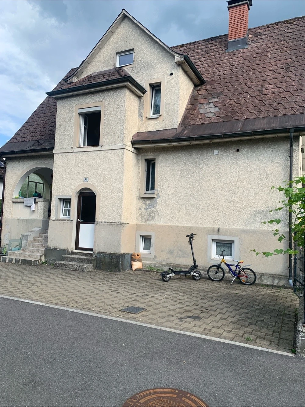Verkaufe Mehrfamillienhaus 