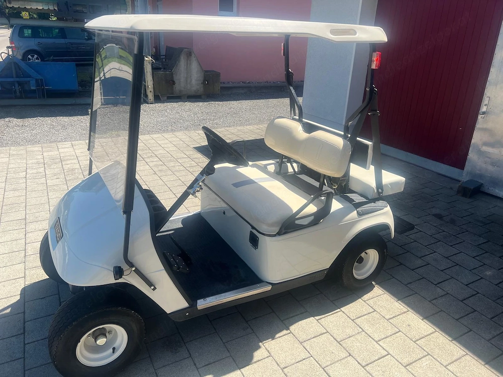 Golfcar EZGO
