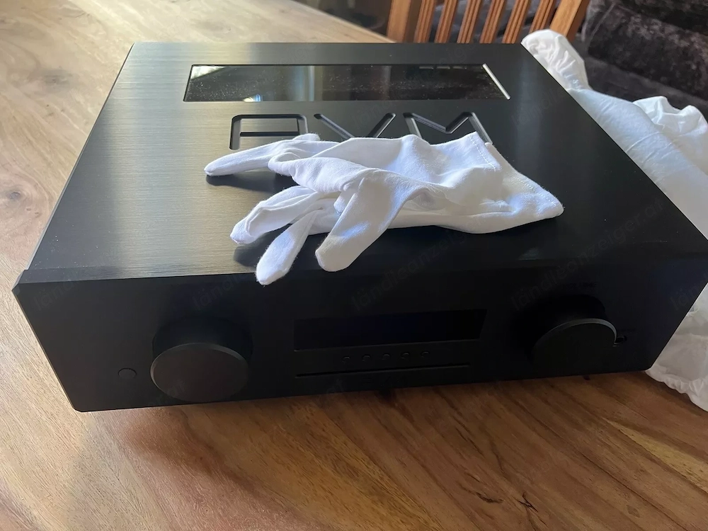 AVM Ovation CS 8.3  (We are a Hi-Fi Store. Visit Our web : www.stereotecnica .com )