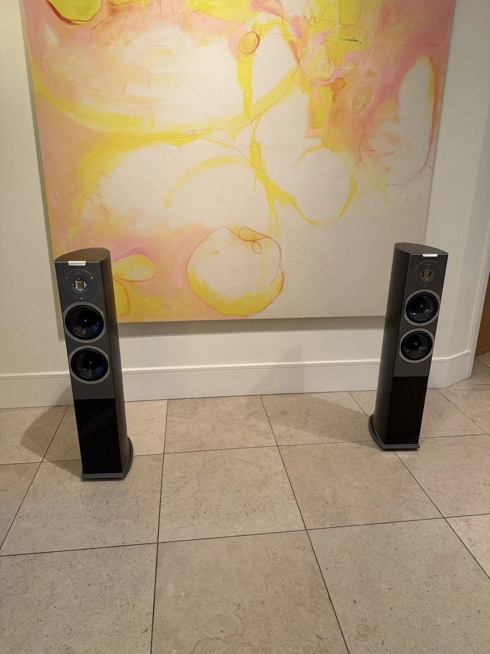 Audiovector R3 Arreté  (We are a Hi-Fi Store. Visit Our web : www.stereotecnica .com )
