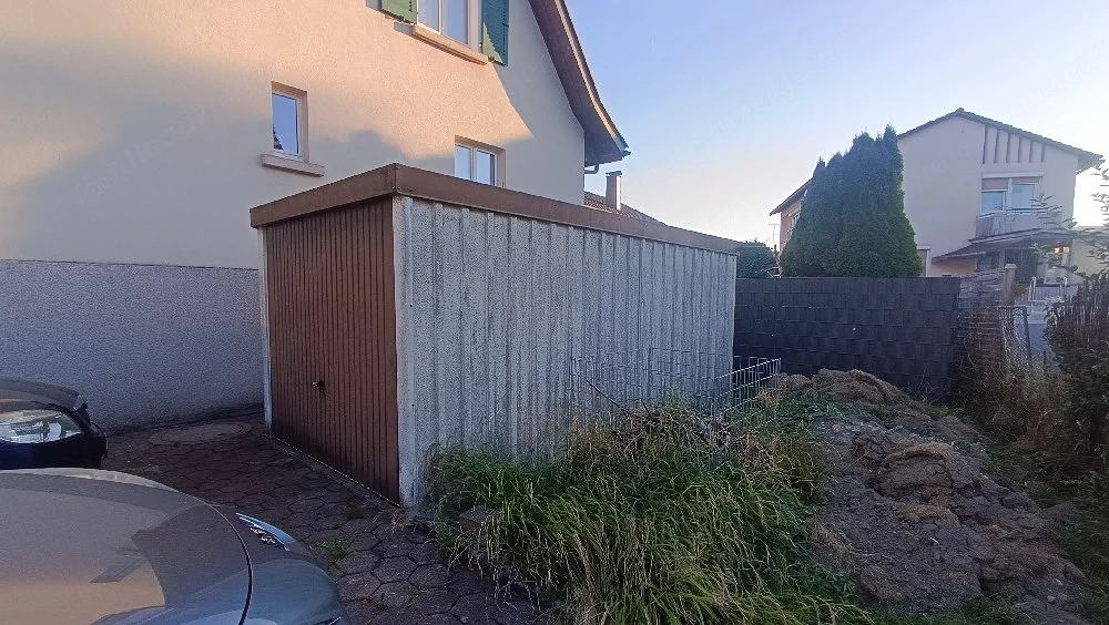 Garage zu Verschenken 