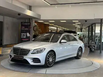 Mercedes-Benz S 400