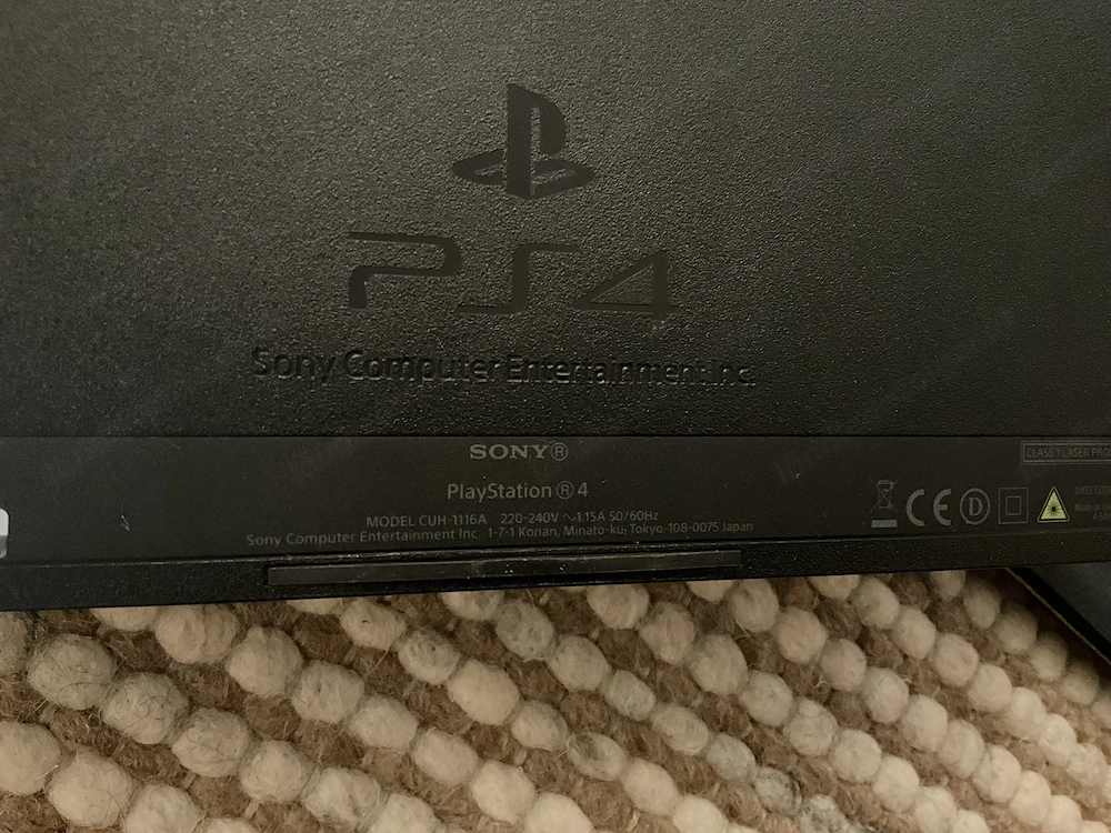 PlayStation 4 slim plus spiele 