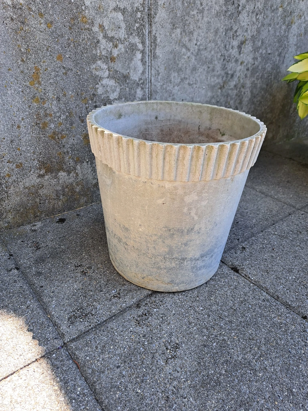 Vintage Pflanzgefäß   Blumentopf   Faserzement, konisch, Eternit-Stil
