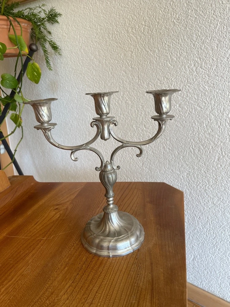 Zinnleuchter