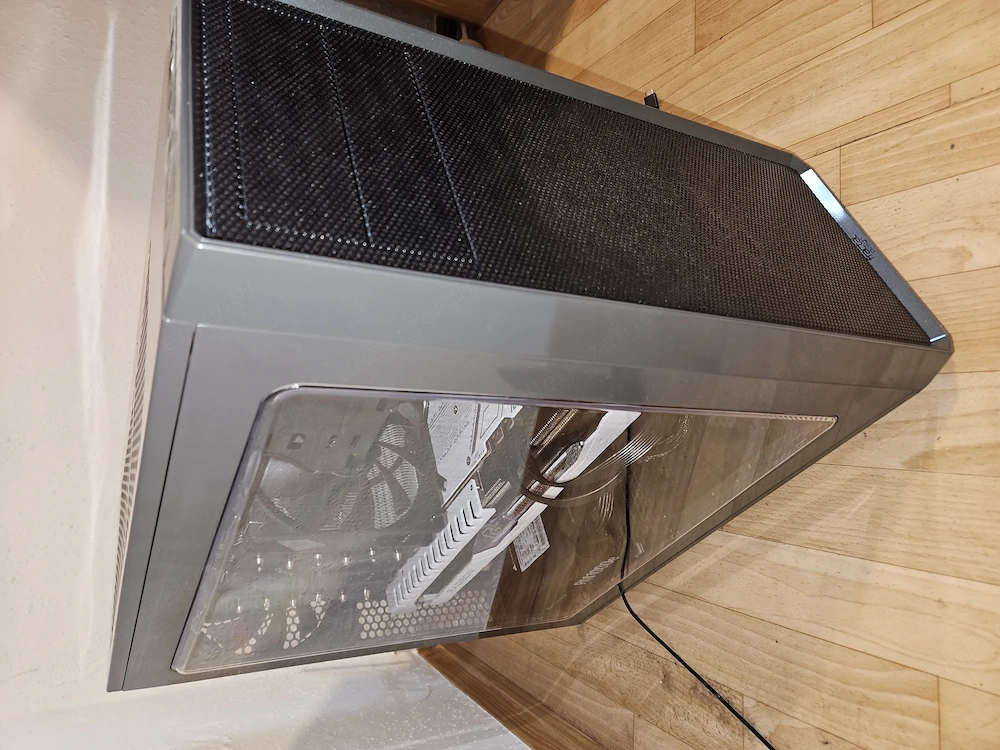 HighEndGamingPC+Bildschirm