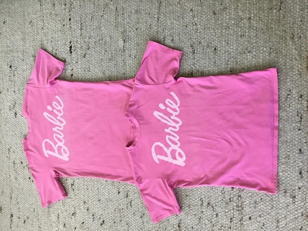 2 nette Barbie-T-Shirts f. Zwillinge im Paket Gr. 134 140 neuwertig
