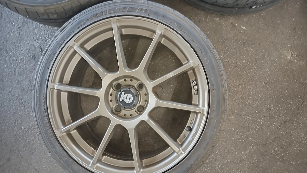 Sparco Asetto Kompletsatz 7x17 4 100 ET 42