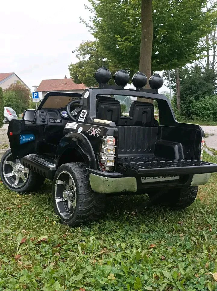 Kinderauto 