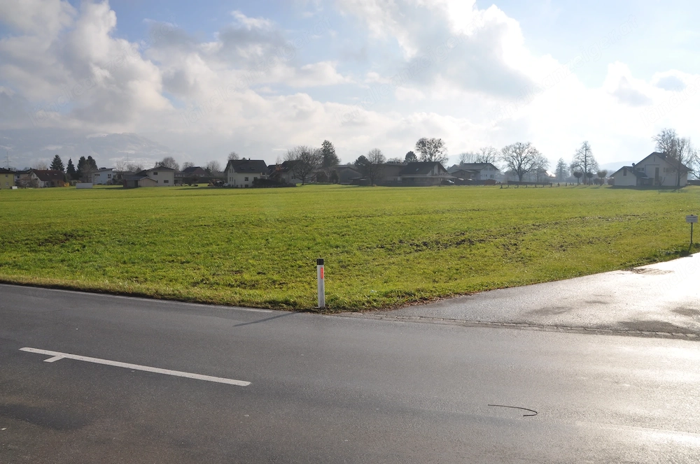 Gewerbegrundstück  mit einer Fläche bis 2.000m2  in bester Lage in Meiningen, zu verkaufen!