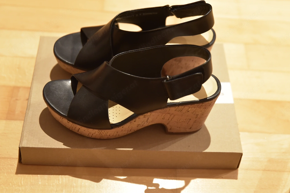 Clarks - Plateau-Sandale, Größe 38