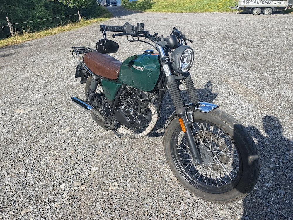 Brixton Cromwell 125