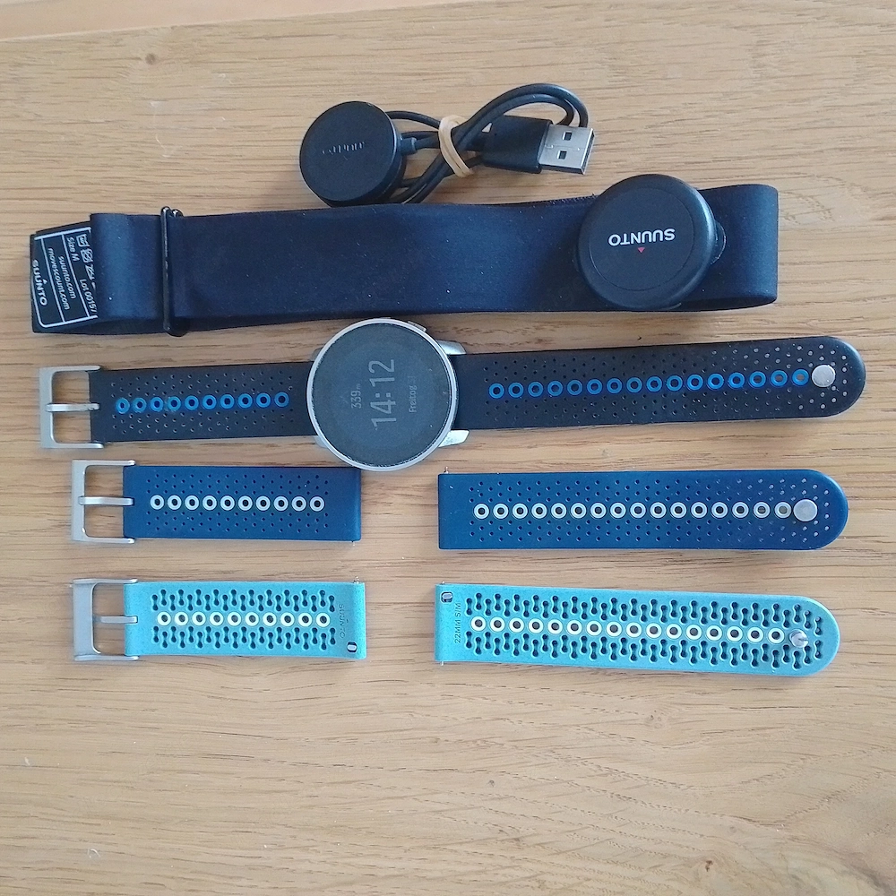 Suunto 9 Peak mit Herzfrequenzgurt
