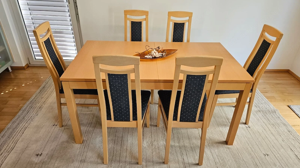 Esstischgruppe zu verkaufen.