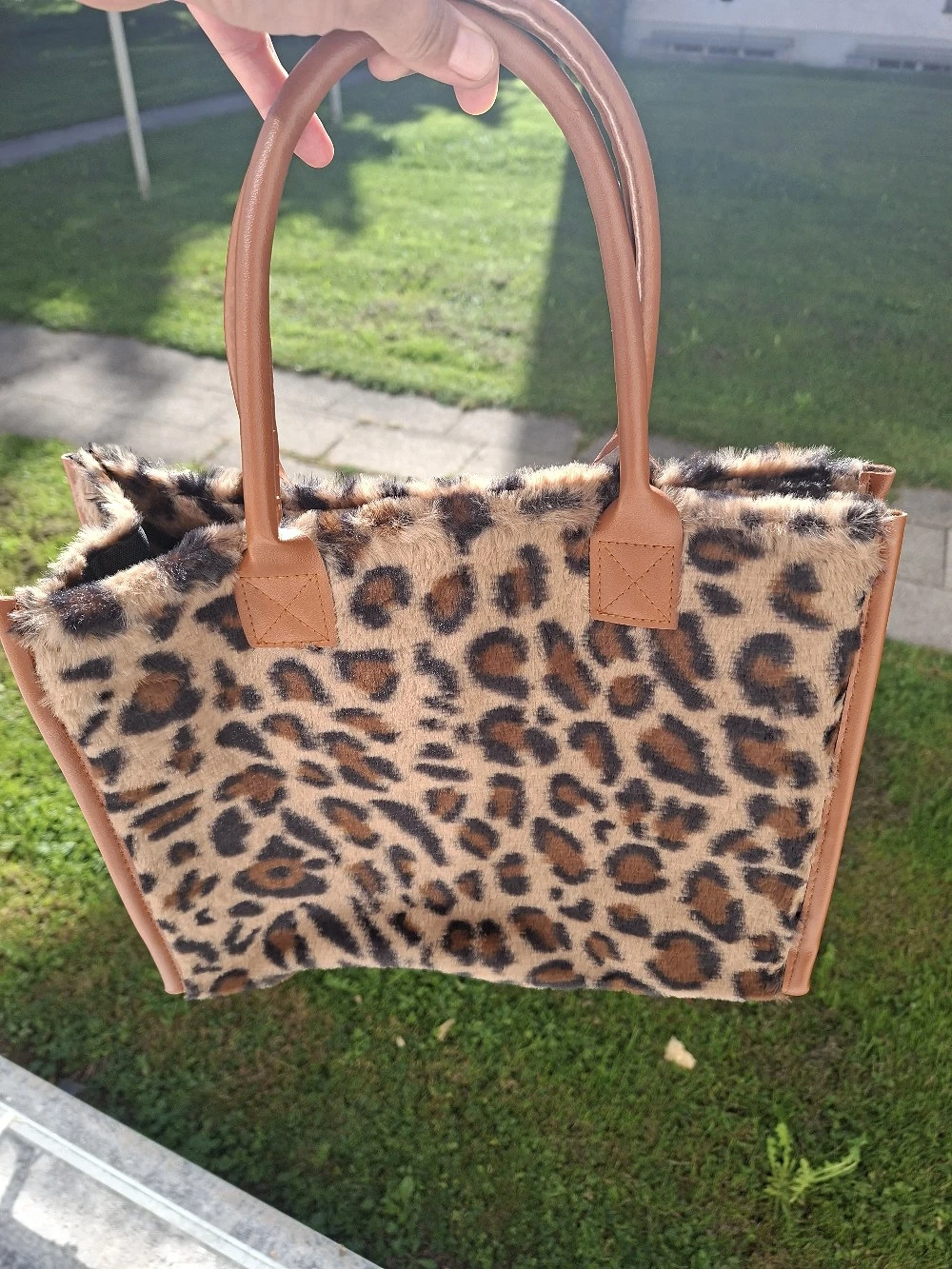Tasche neu