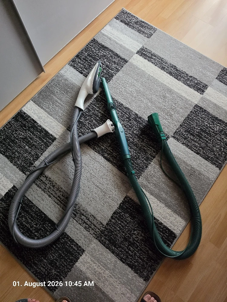 Matratzenbürste und Saugrohr