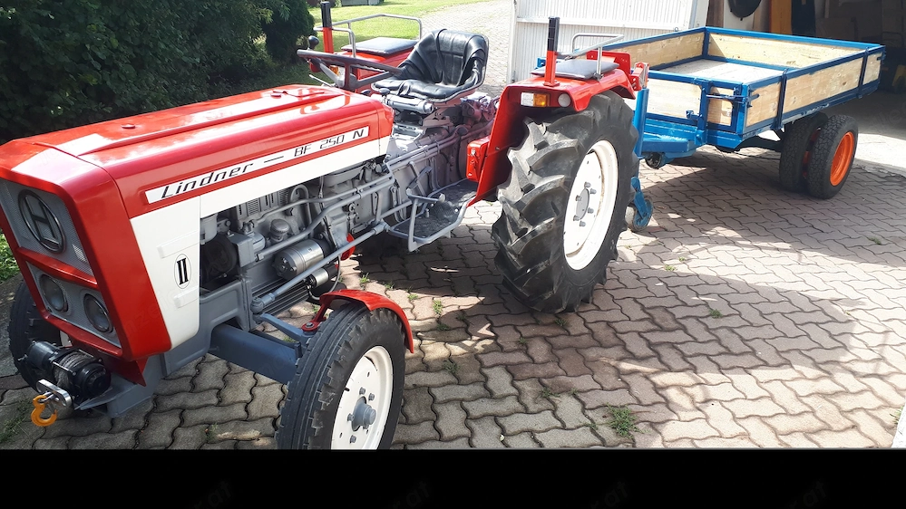 Lindner Traktor BF250 N mit25 PS mit Anänger Euro8500