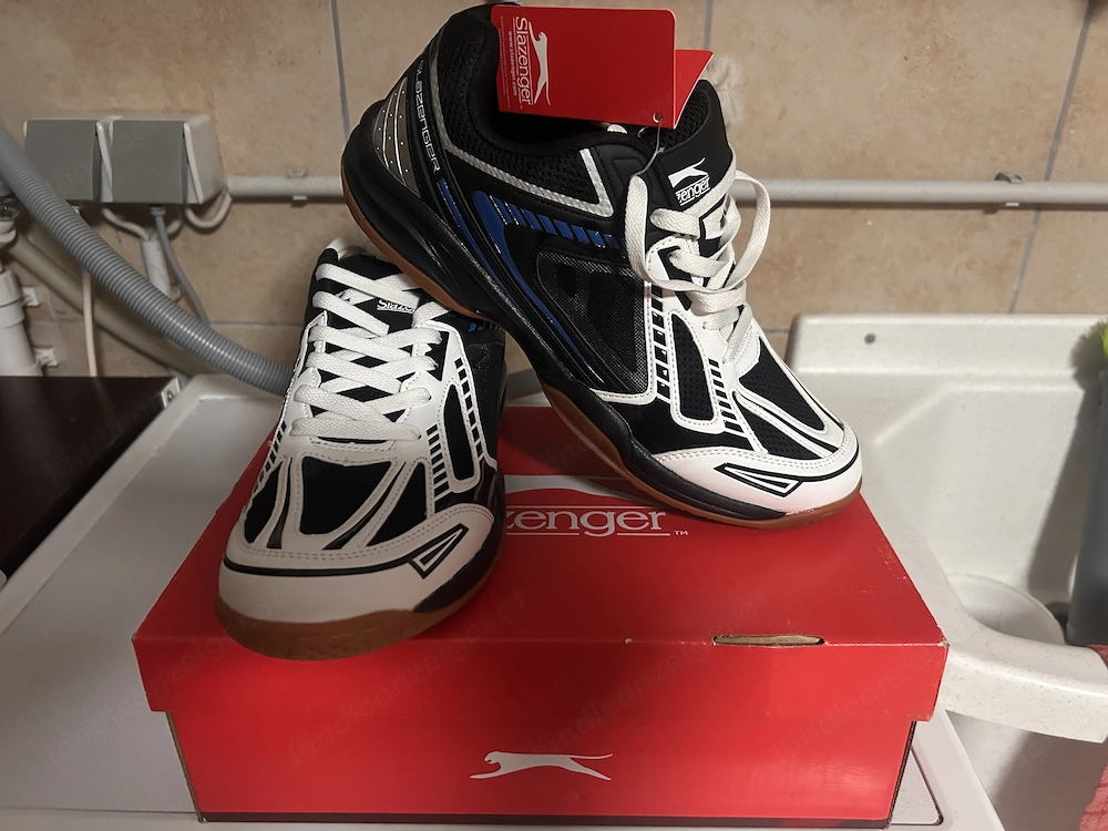 Slazenger-Tennisschuhe (Neuwertig)