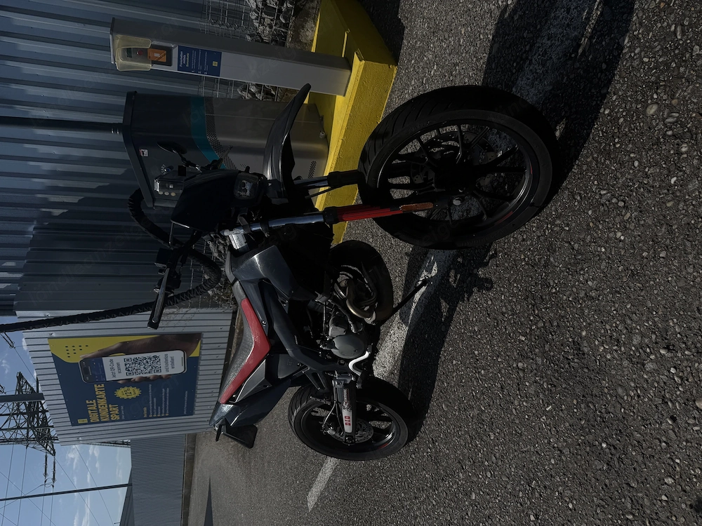 Derbi Senda DRD Xtreame 50ccm VB!