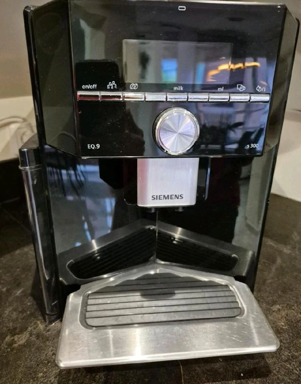 Siemens-Kaffeevollautomat EQ 9 S 300
