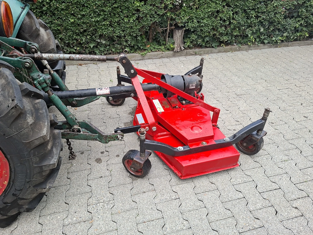 Mähwerk   Rasenmäher 