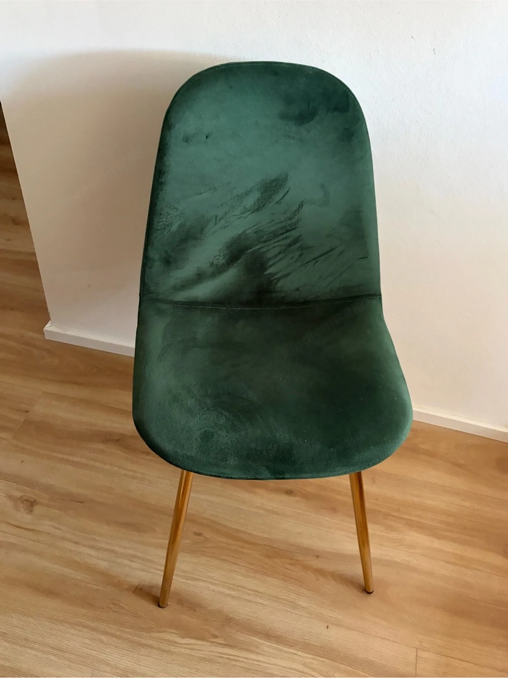 8 Samtstühle (Preis pro Stück)