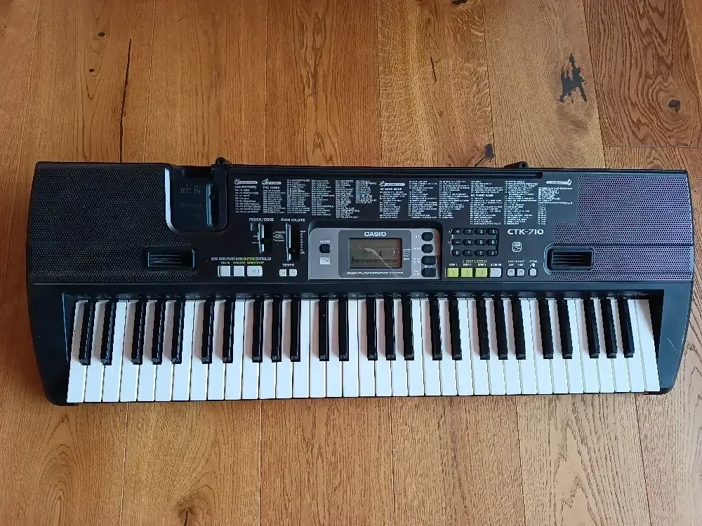Keyboard Casio CTK-710