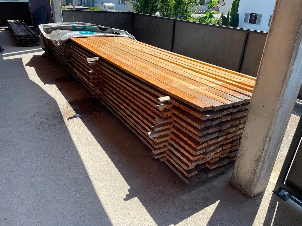 120 Fichten- Weißtannenbretter 30 x 95 x 5.200 mm   sägerau   unverbaut   trocken gelagert