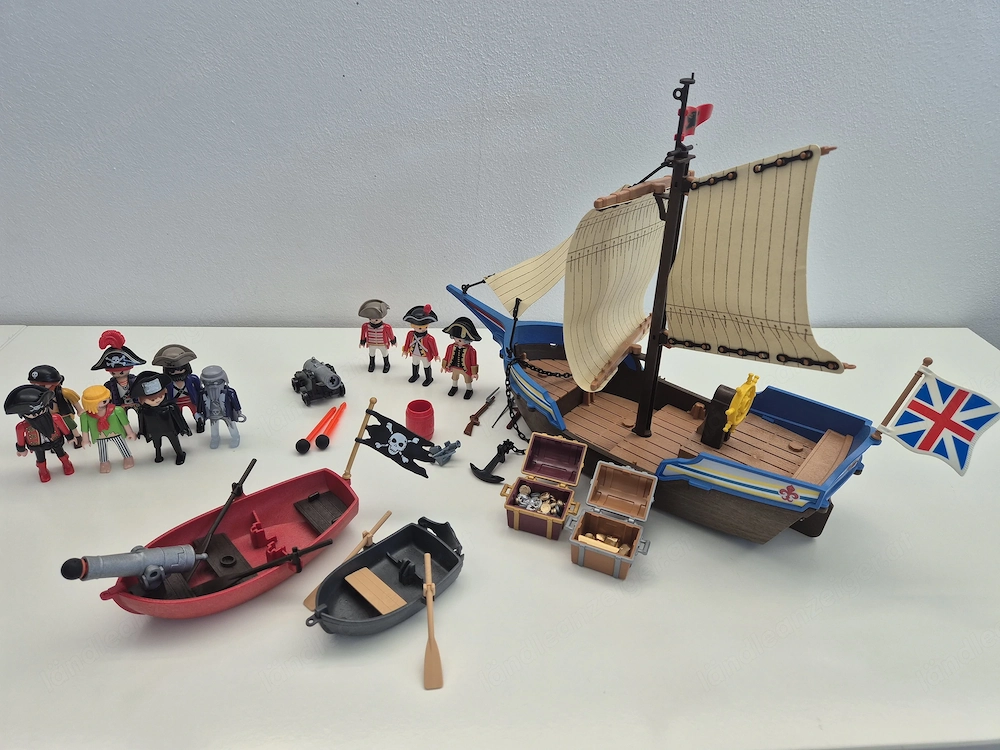 Playmobil Segelschiff und Piraten