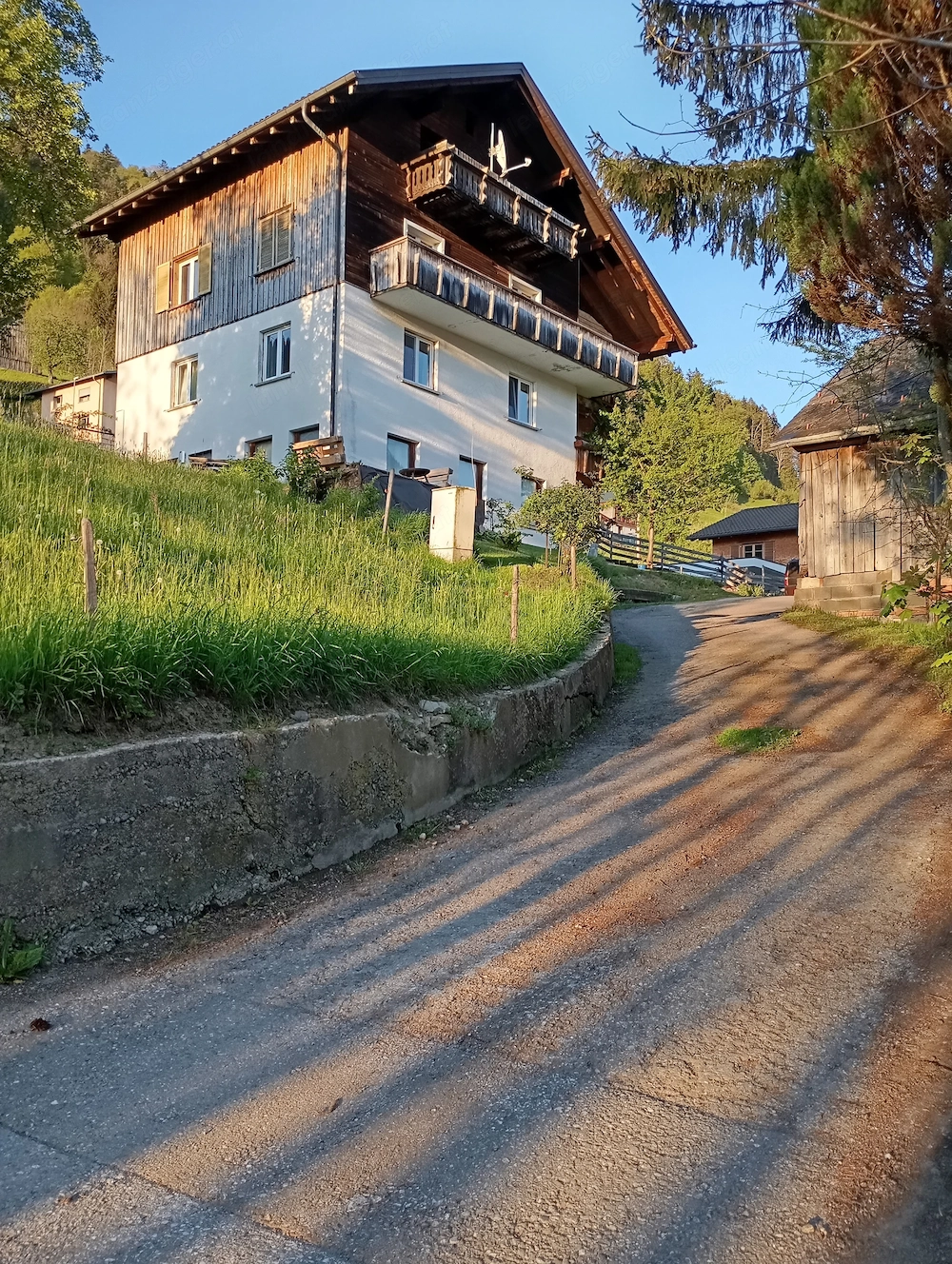 Privat verkauf   Haus in Laterns  Rüttiweg  3  6830