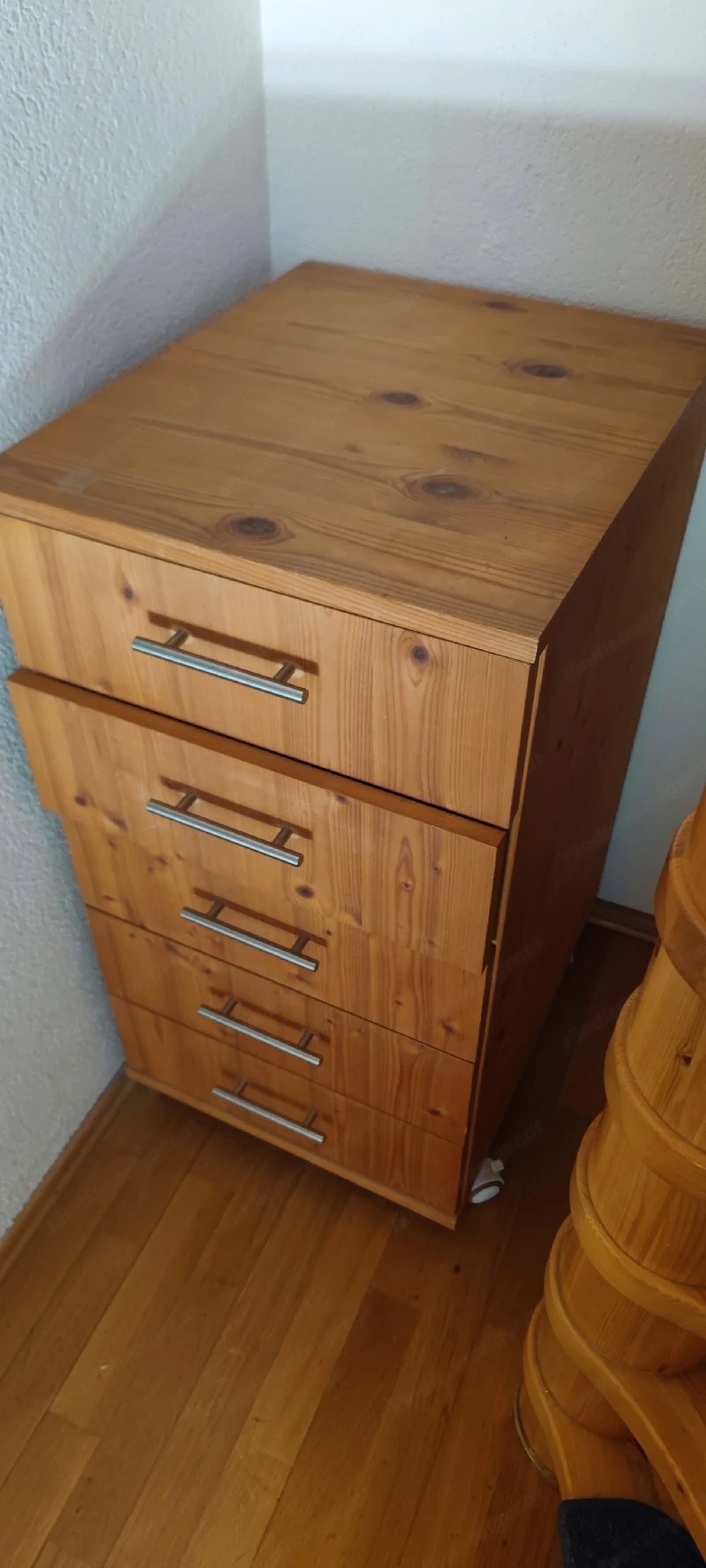 Komode Schrank