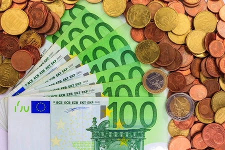 Kreditangebote: Lösen Sie Ihre Probleme und verwirklichen Sie Ihre Projekte  Wir bieten maßgeschneid